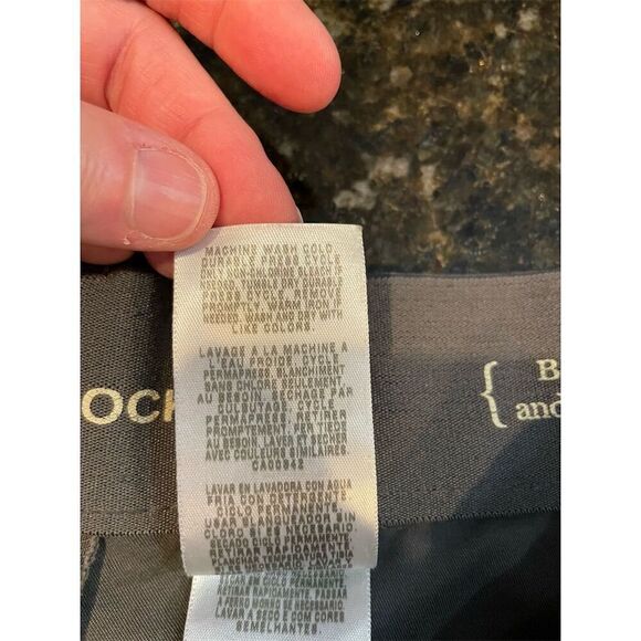 Dockers Ladies Gray Dress Pants Size 12 M Casual Solid Button Closure - Picture 7 of 7